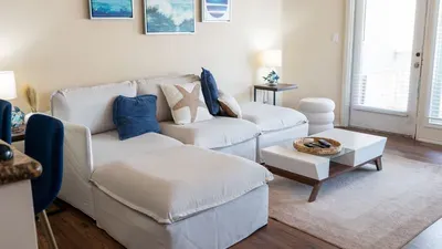Fresh & Bright 1BR Condo - Pool View & Steps to Beach - image 14 of 98