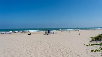 Fresh & Bright 1BR Condo - Pool View & Steps to Beach - image 58 of 98