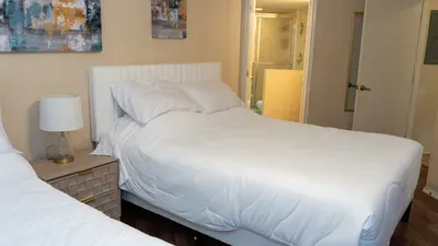Fresh & Bright 1BR Condo - Pool View & Steps to Beach - image 34 of 98