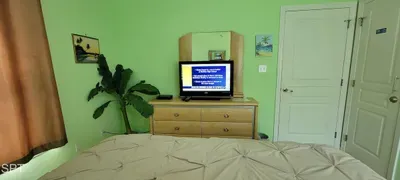 2BR 2 Kings, Steps to Beach, Entertainment SPI - image 34 of 61