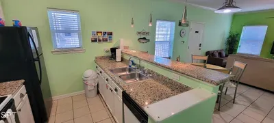 2BR 2 Kings, Steps to Beach, Entertainment SPI - image 14 of 61