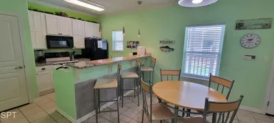 2BR 2 Kings, Steps to Beach, Entertainment SPI - image 35 of 61