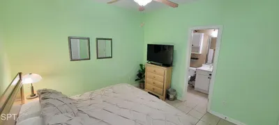 2BR 2 Kings, Steps to Beach, Entertainment SPI - image 17 of 61
