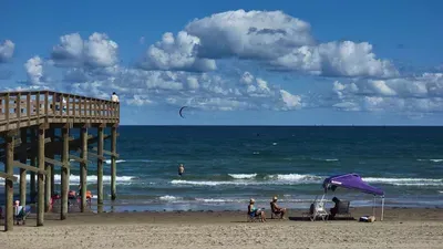 2BR 2 Kings, Steps to Beach, Entertainment SPI - image 56 of 61
