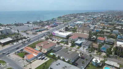 2BR 2 Kings, Steps to Beach, Entertainment SPI - image 53 of 61