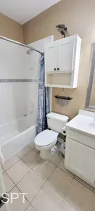 2BR 2 Kings, Steps to Beach, Entertainment SPI - image 24 of 61