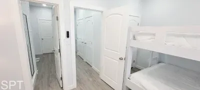Newer 3BR Townhome | Pool | Sleeps 10 | 2 Levels - image 32 of 110
