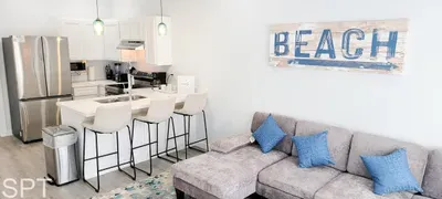 Newer 3BR Townhome | Pool | Sleeps 10 | 2 Levels - image 50 of 110