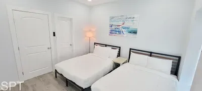 Newer 3BR Townhome | Pool | Sleeps 10 | 2 Levels - image 23 of 110