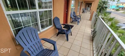 Max Walkable Location " 1st Floor " 2 Patios - image 13 of 76
