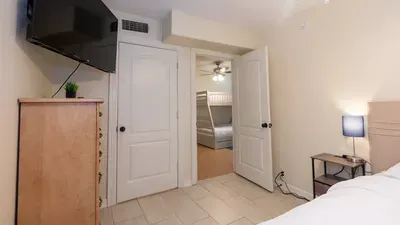 2BR Ground Floor, Sleeps 8, Pets ok - SPI - image 52 of 136