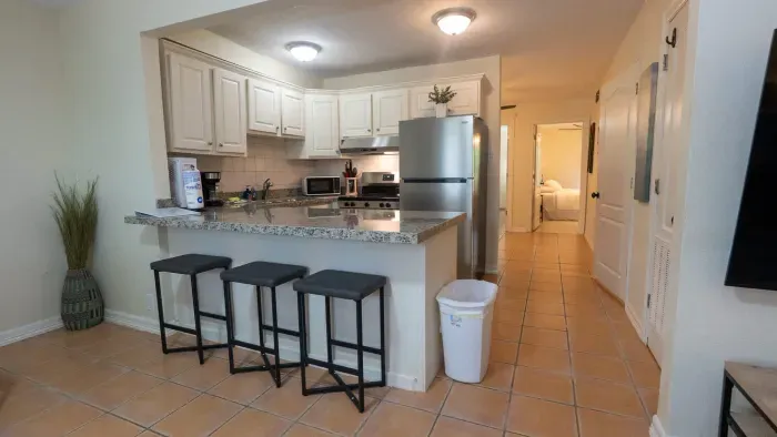 2BR Ground Floor, Sleeps 8, Pets ok - SPI - image 3 of 136