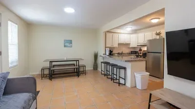2BR Ground Floor, Sleeps 8, Pets ok - SPI - image 24 of 136