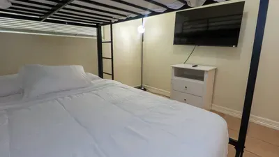 2BR Ground Floor, Sleeps 8, Pets ok - SPI - image 72 of 136