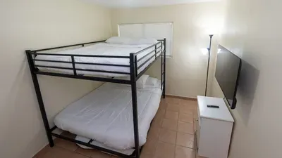 2BR Ground Floor, Sleeps 8, Pets ok - SPI - image 71 of 136