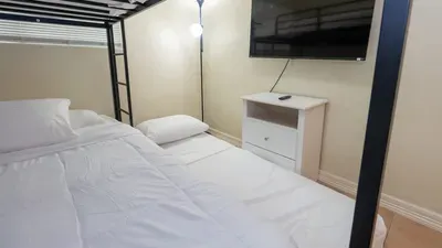 2BR Ground Floor, Sleeps 8, Pets ok - SPI - image 80 of 136