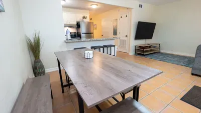 2BR Ground Floor, Sleeps 8, Pets ok - SPI - image 29 of 136