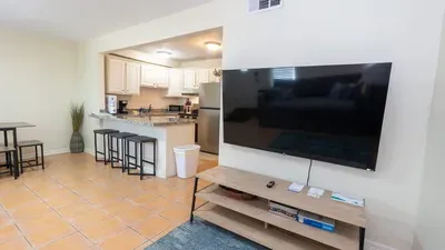 2BR Ground Floor, Sleeps 8, Pets ok - SPI - image 22 of 136