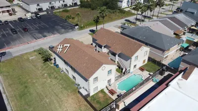 * 2nd Floor * Sleeps 8 * Pool *Walkable Location - image 74 of 74