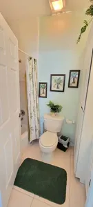 * 2nd Floor * Sleeps 8 * Pool *Walkable Location - image 42 of 74