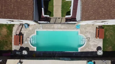 * 2nd Floor * Sleeps 8 * Pool *Walkable Location - image 65 of 74