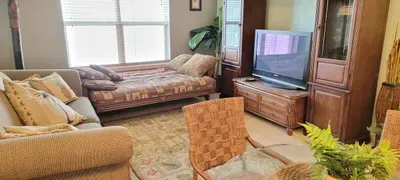 * 2nd Floor * Sleeps 8 * Pool *Walkable Location - image 56 of 74