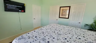 * 2nd Floor * Sleeps 8 * Pool *Walkable Location - image 44 of 74
