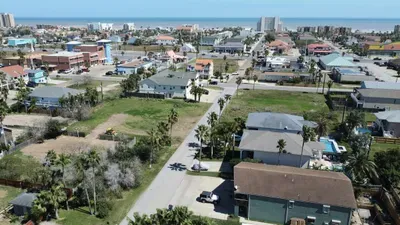 * Bay View Great Deck *2 levels & 3 bedr * Pool - image 107 of 108