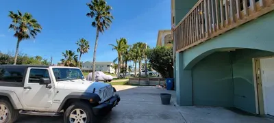 * Bay View Great Deck *2 levels & 3 bedr * Pool - image 96 of 108