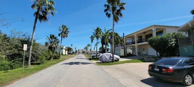 * Bay View Great Deck *2 levels & 3 bedr * Pool - image 100 of 108