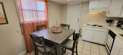 * Bay View Great Deck *2 levels & 3 bedr * Pool - image 42 of 108