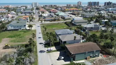 * Bay View Great Deck *2 levels & 3 bedr * Pool - image 27 of 108