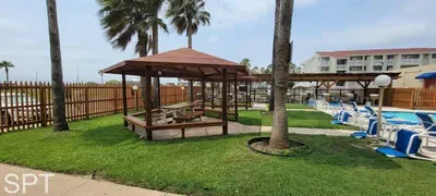 2BR · Private Beach Access · Pool & Heated Hot Tub - image 31 of 120