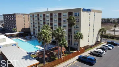 2BR · Private Beach Access · Pool & Heated Hot Tub - image 72 of 120