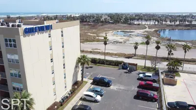 2BR · Private Beach Access · Pool & Heated Hot Tub - image 115 of 120