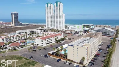 2BR · Private Beach Access · Pool & Heated Hot Tub - image 77 of 120