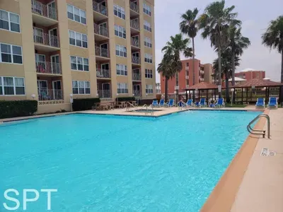 2BR · Private Beach Access · Pool & Heated Hot Tub - image 18 of 120