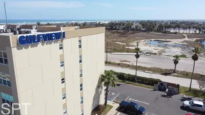 2BR · Private Beach Access · Pool & Heated Hot Tub - image 116 of 120