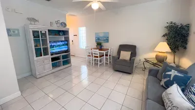 EZ Access 1st Floor " 5 mins to Beach " Pool - image 16 of 69
