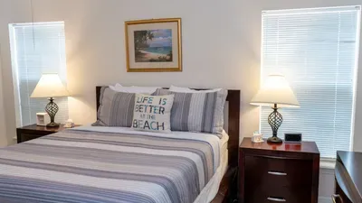EZ Access 1st Floor " 5 mins to Beach " Pool - image 40 of 69