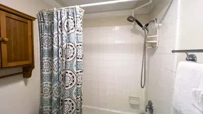 EZ Access 1st Floor " 5 mins to Beach " Pool - image 52 of 69