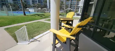 "Beachfront Hotspot" New Furnishings "Pool" 1s - image 72 of 103