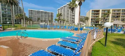 "Beachfront Hotspot" New Furnishings "Pool" 1s - image 35 of 103