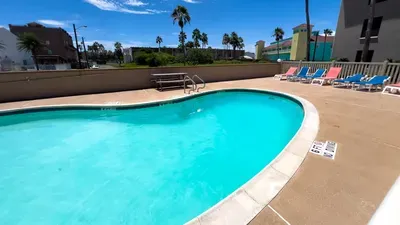 1st Floor 2BR | 250 Steps to Beach | No Stairs SPI - image 92 of 102