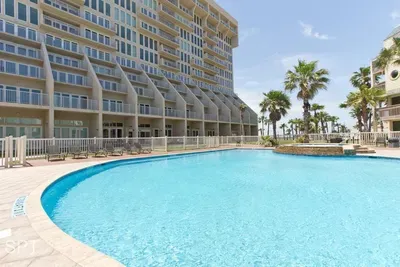 Poolside " Family Perfect " On Beach " 1st Floor - image 68 of 77