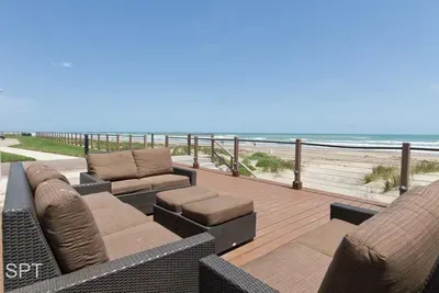 Poolside " Family Perfect " On Beach " 1st Floor - image 34 of 77