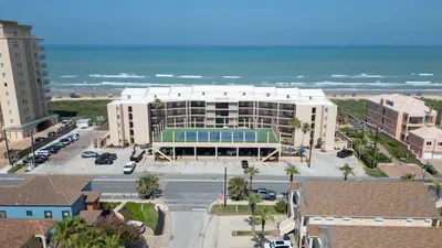 Direct Beachfront Condo-Jacuzzi-Elevator-SPI - image 126 of 156