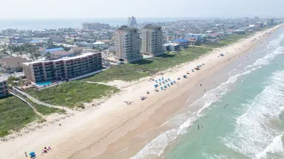 Direct Beachfront Condo-Jacuzzi-Elevator-SPI - image 133 of 156