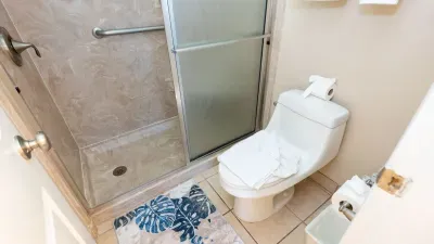 Direct Beachfront Condo-Jacuzzi-Elevator-SPI - image 71 of 156