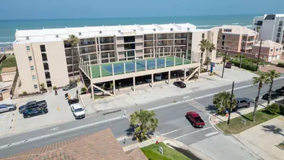 Direct Beachfront Condo-Jacuzzi-Elevator-SPI - image 118 of 156